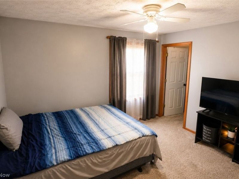 5856 Ridgeview Boulevard , North Ridgeville, OH 44039 Photo 17