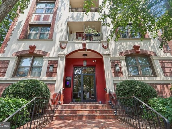1495 NEWTON STREET NW, Unit 404, WASHINGTON, DC 20010