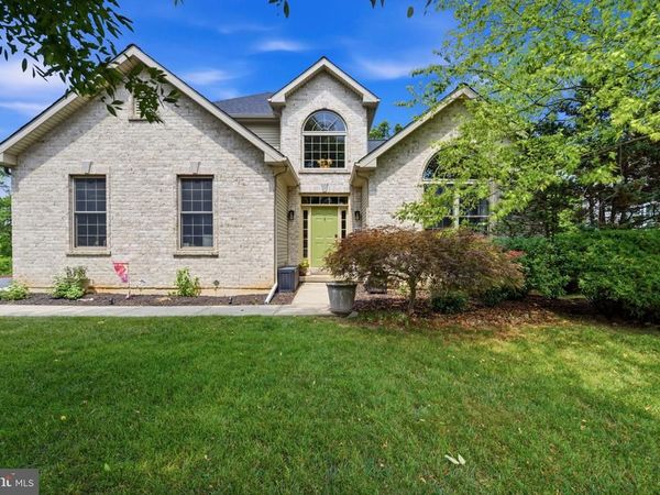3139 OLYMPIC DRIVE , EMMAUS, PA 18049