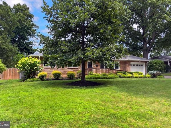 9021 WEIR STREET, MANASSAS, VA 20110