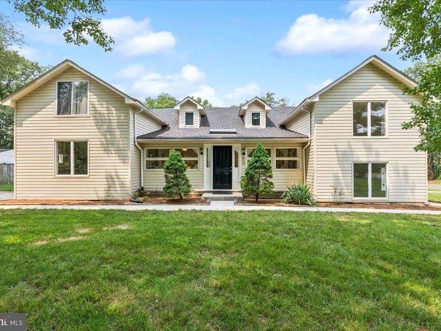 423 Shetlands Lane, Glen Burnie, MD 21061 Main Photo
