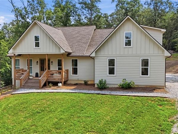1655 Pardue Mill Road , Demorest, GA 30535