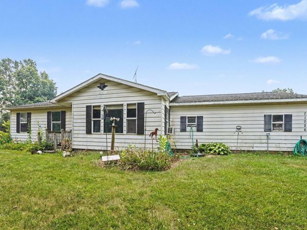 71026 Miller Road, Sturgis, MI 49091