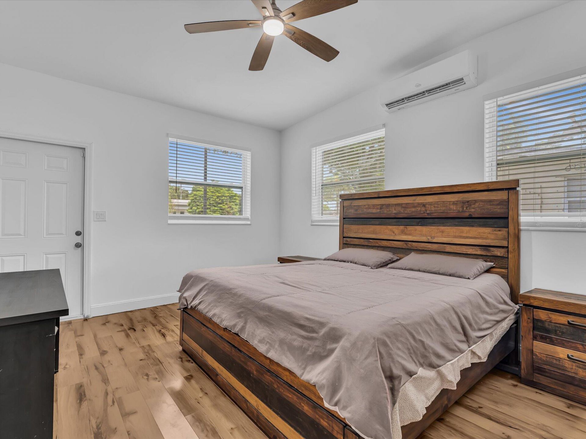 5232 NE 19th Avenue, Pompano Beach, FL 33064 Photo