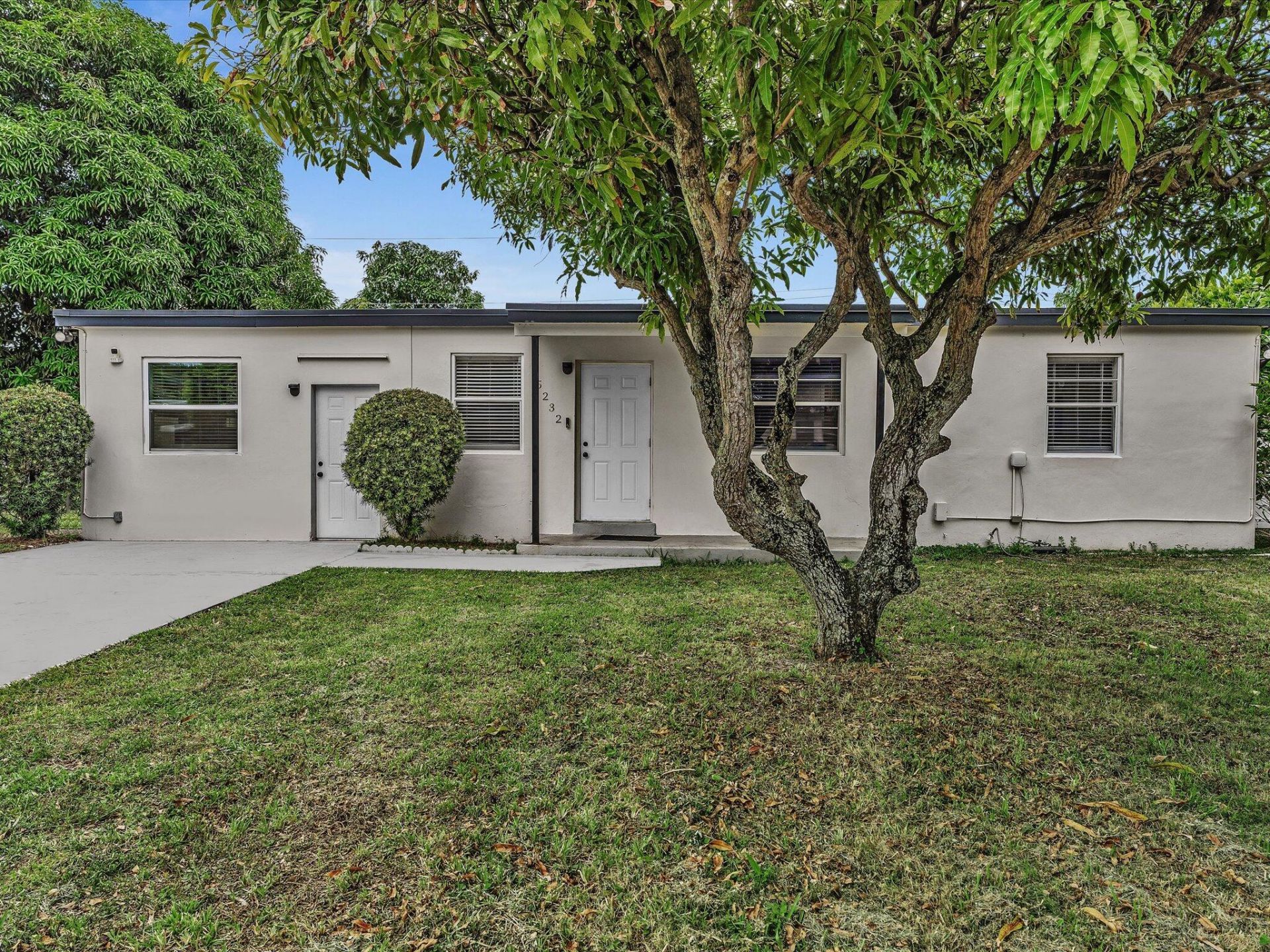 5232 NE 19th Avenue, Pompano Beach, FL 33064 Photo