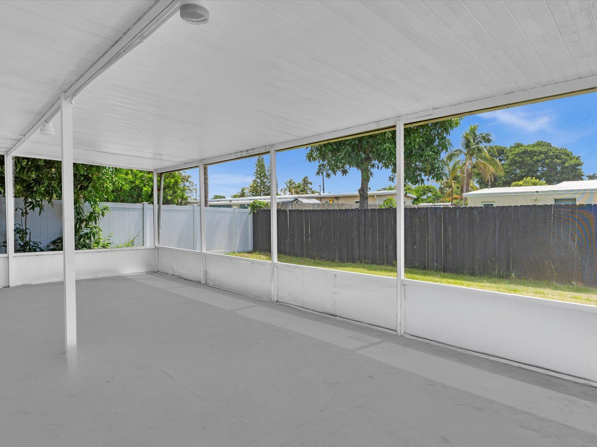 5232 NE 19th Avenue, Pompano Beach, FL 33064 Photo