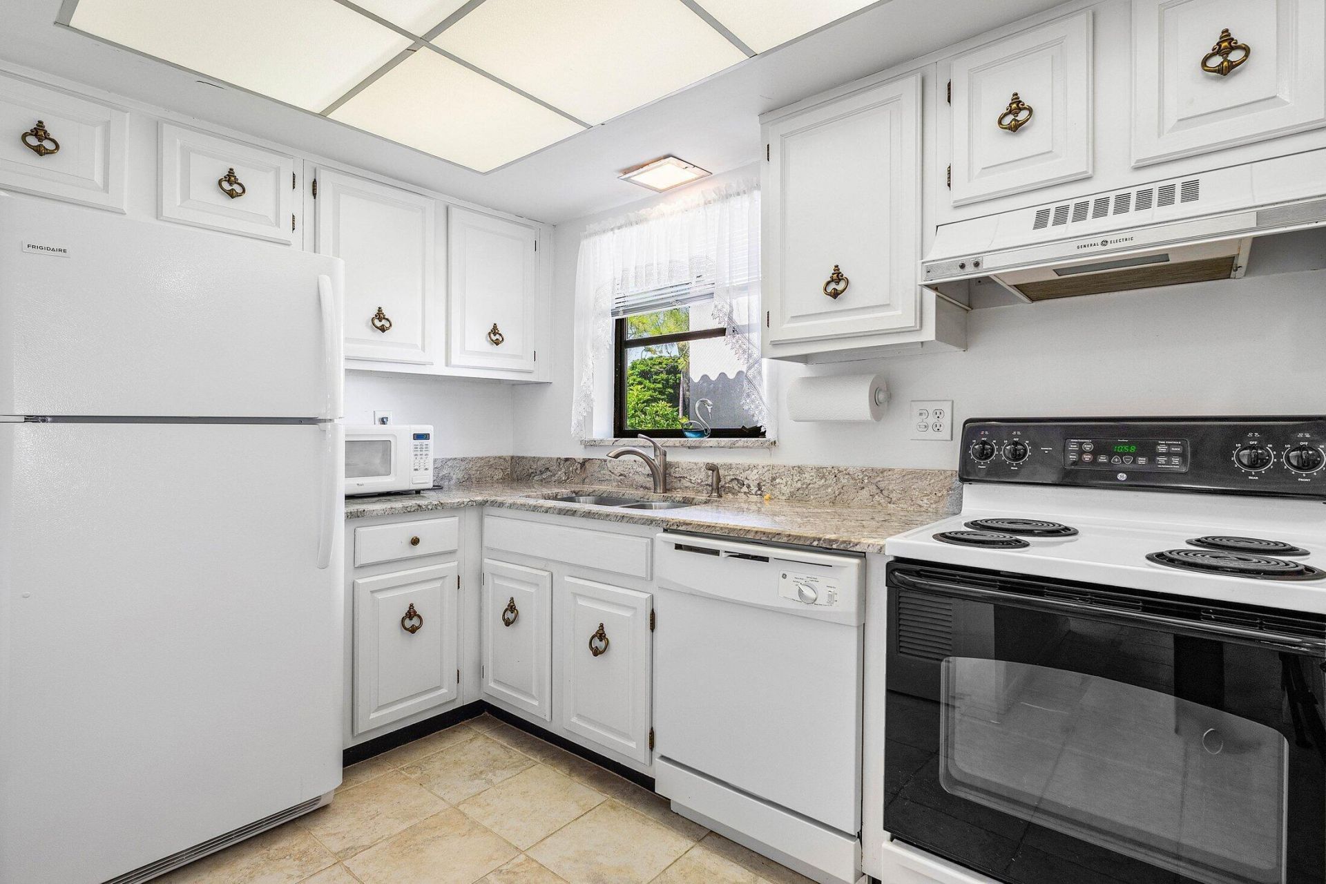 4085 Kittiwake Court, Unit Kittiwake, Boynton Beach, FL 33436 Photo
