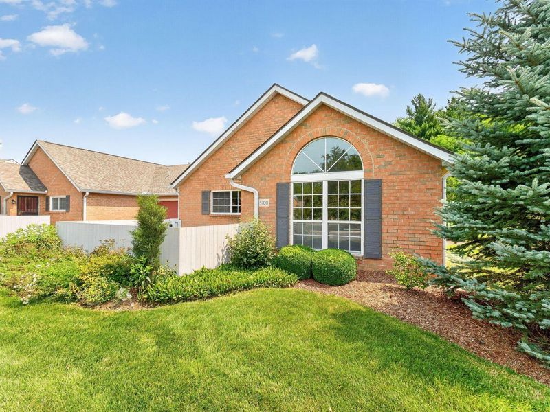 5700 Blendon Valley Drive , Columbus, OH 43230 Photo 1