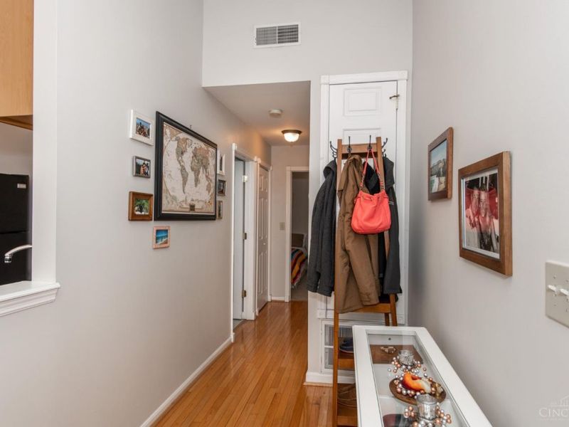 2126 Fulton Avenue, Unit 3, Cincinnati, OH 45206 Photo 2