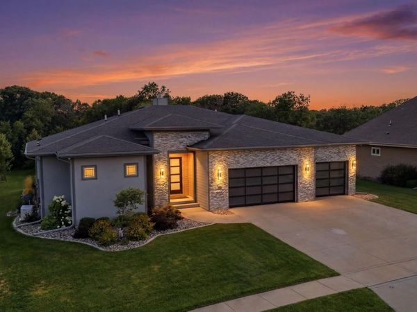 1824 Falcon Drive, Polk City, IA 50226