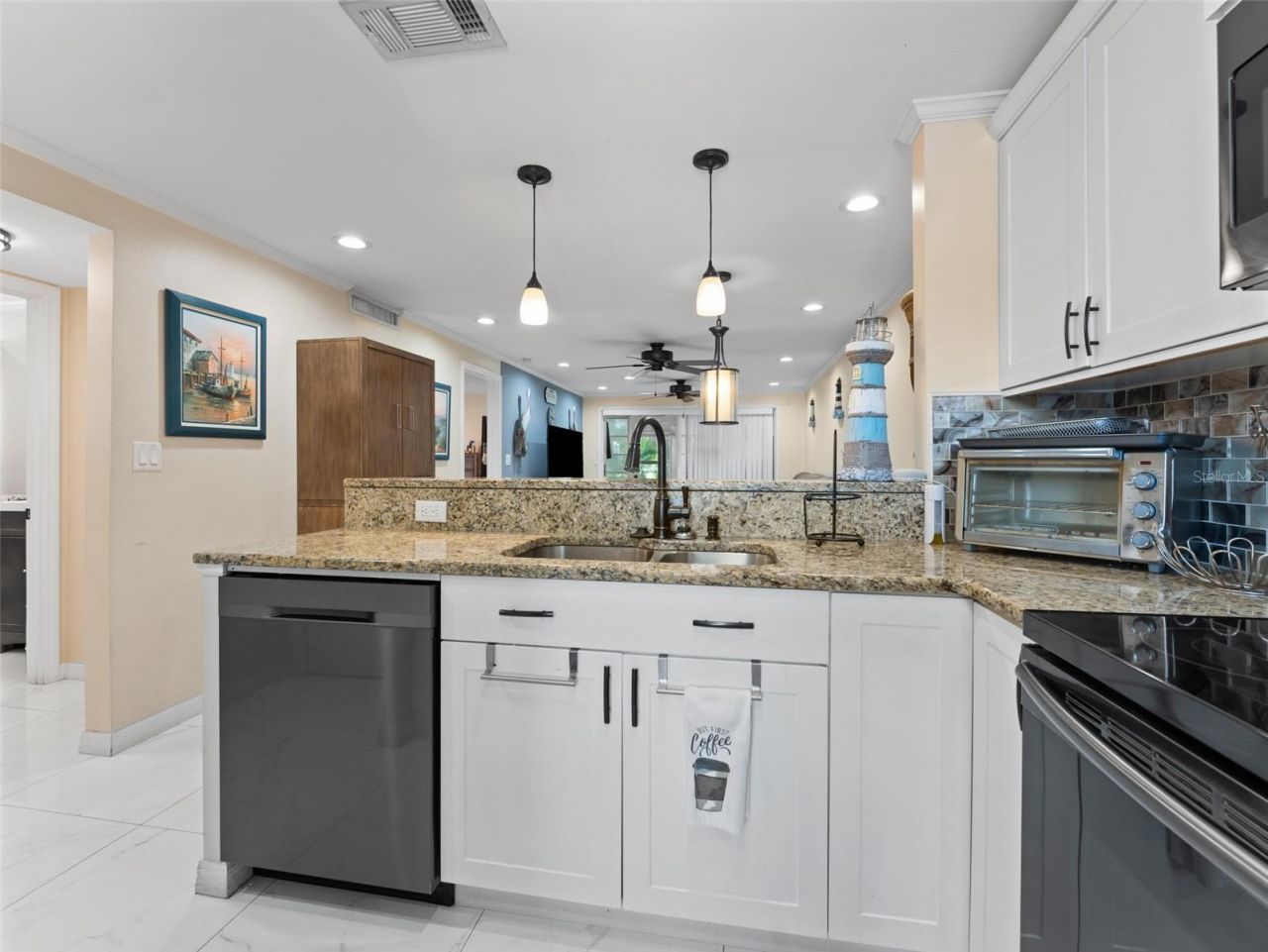 4237 Redcliff Place , Unit -, New Port Richey, FL 34652 Photo