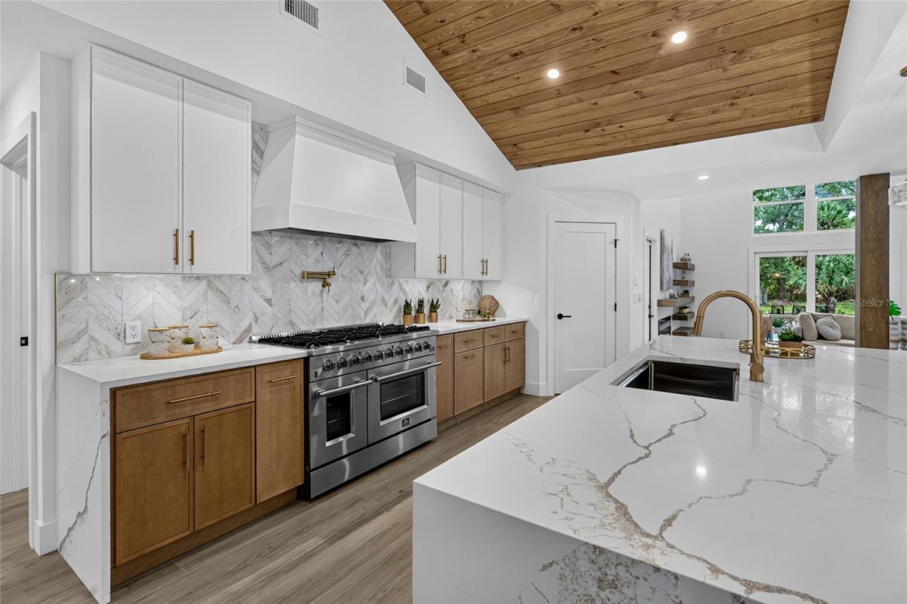 3325 Webber Woods Drive, Sarasota, FL 34240 Photo