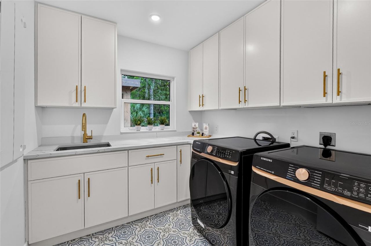 3325 Webber Woods Drive, Sarasota, FL 34240 Photo