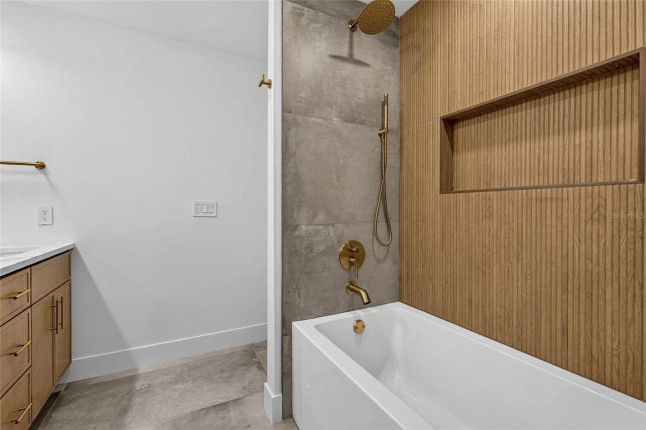 3325 Webber Woods Drive, Sarasota, FL 34240 Photo