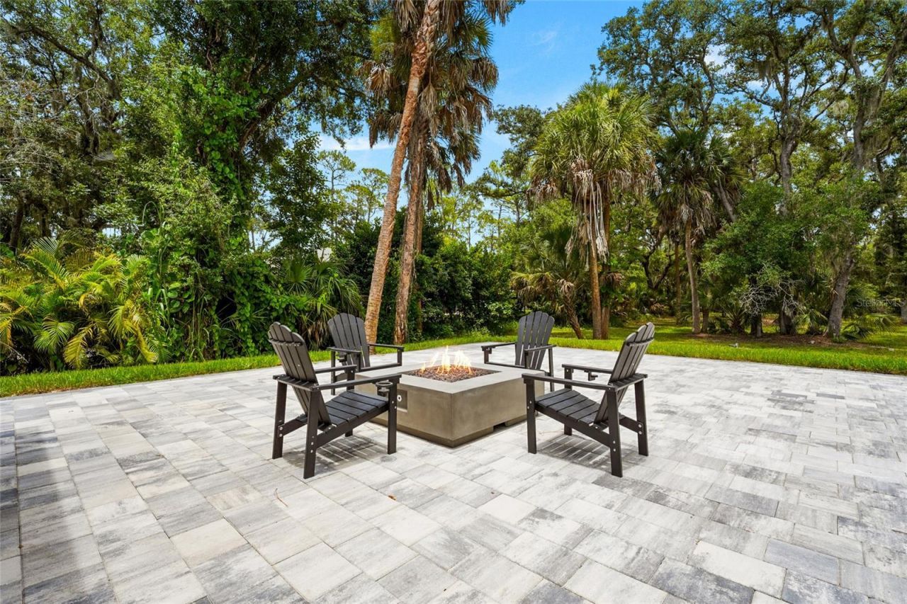 3325 Webber Woods Drive, Sarasota, FL 34240 Photo