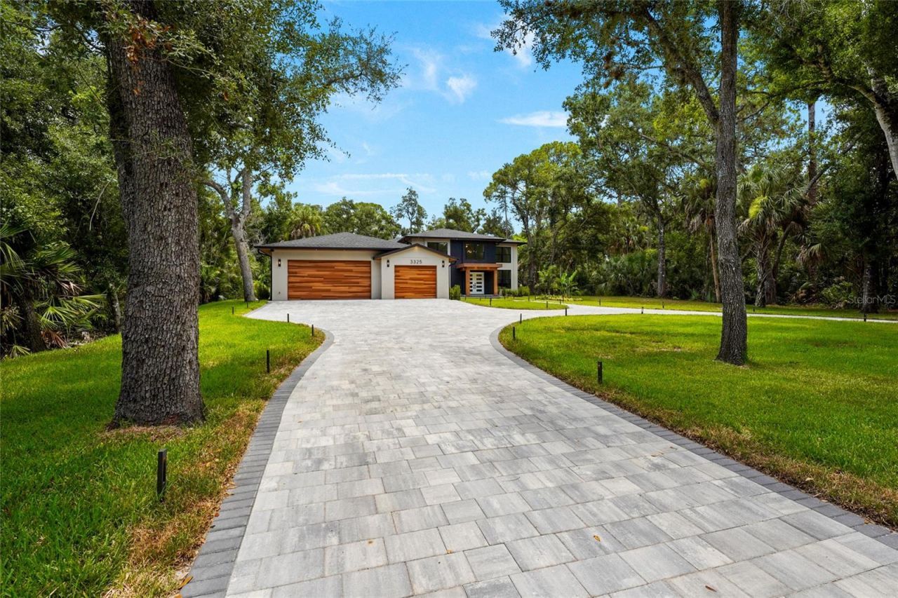 3325 Webber Woods Drive, Sarasota, FL 34240 Photo