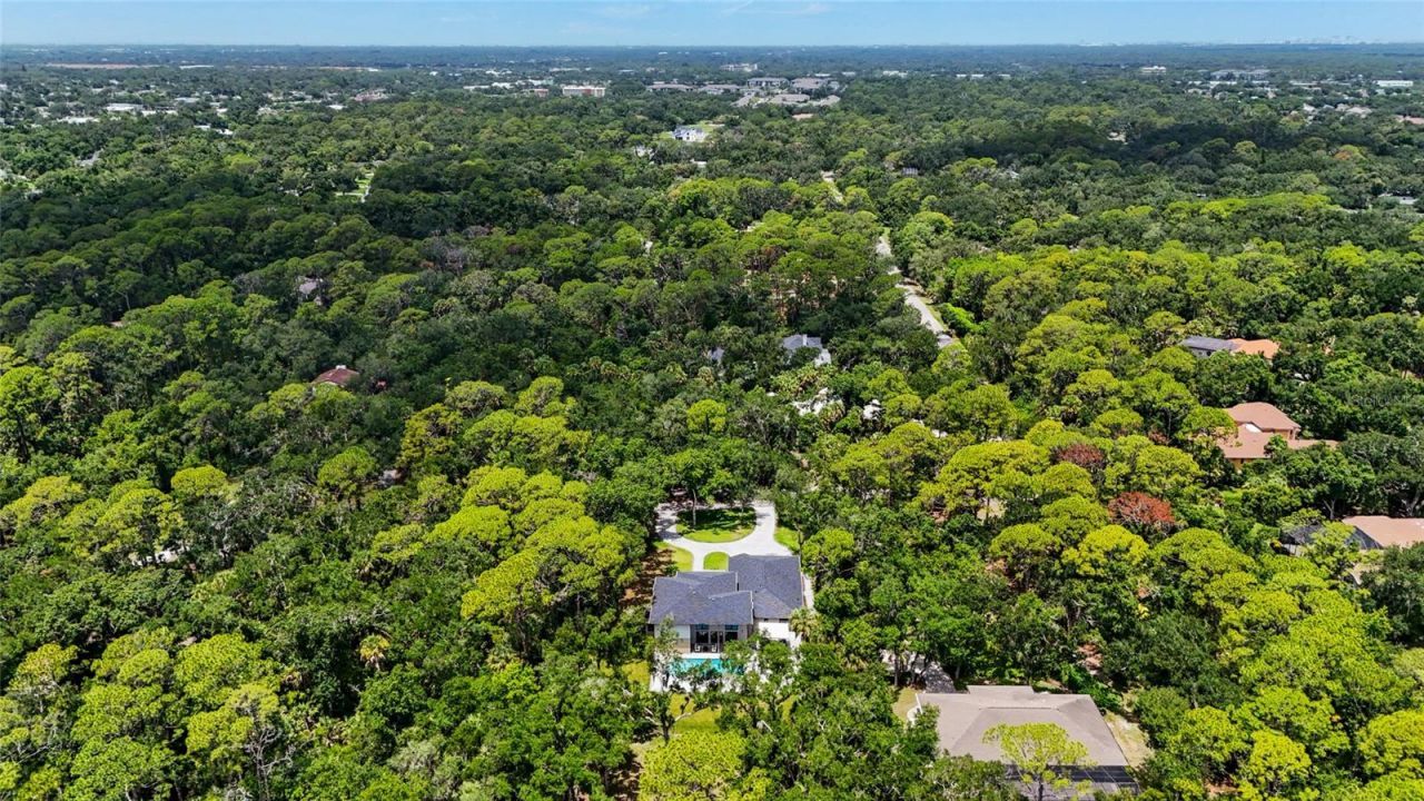 3325 Webber Woods Drive, Sarasota, FL 34240 Photo