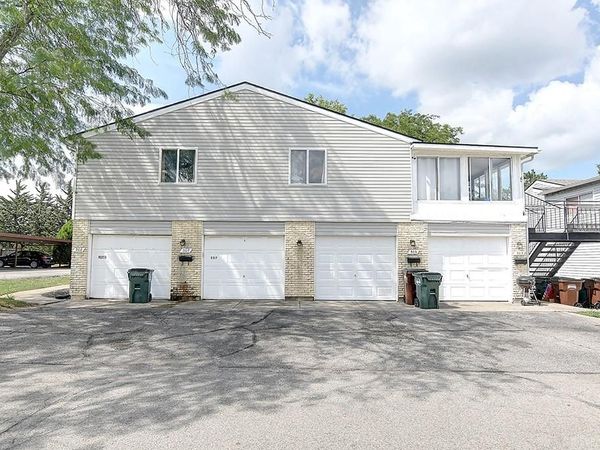 306 Chadwick Place, Fairborn, OH 45324