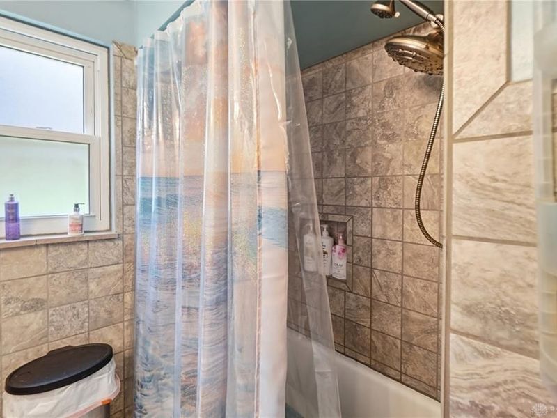 1466 S Central Drive, Beavercreek, OH 45432 Photo 21