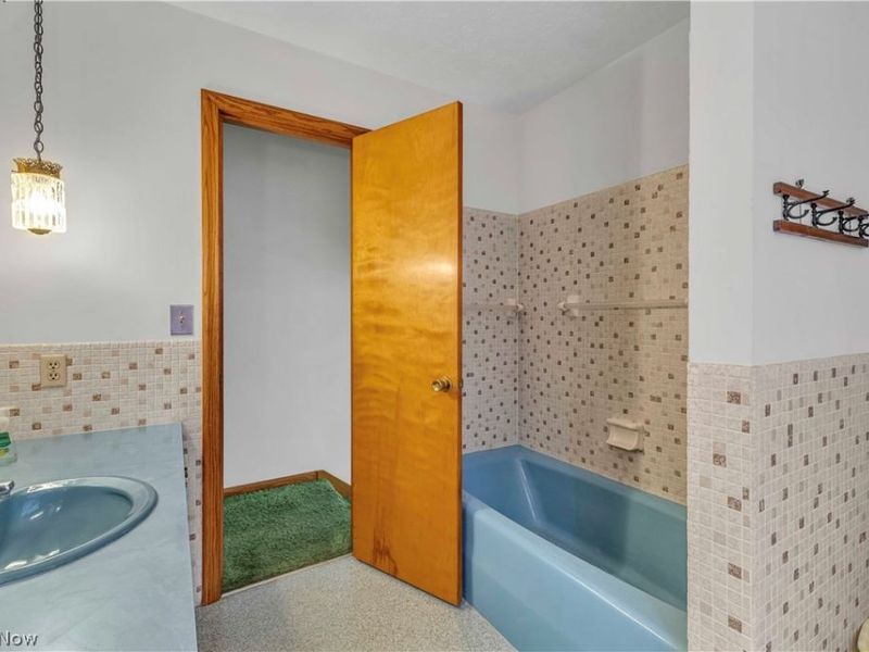 388 Cheryl Drive , Tallmadge, OH 44278 Photo 12