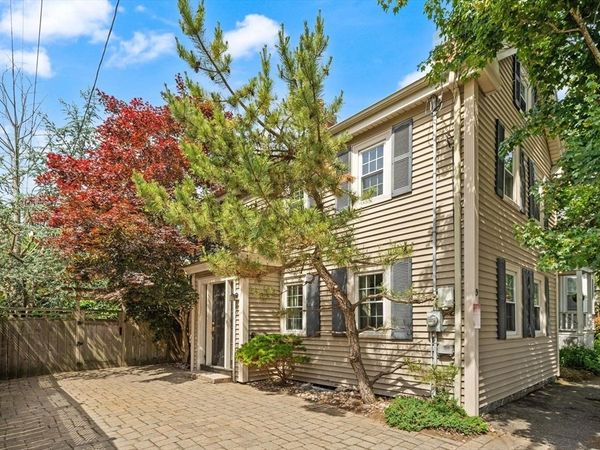 9 Lemon Street, Salem, MA 01970