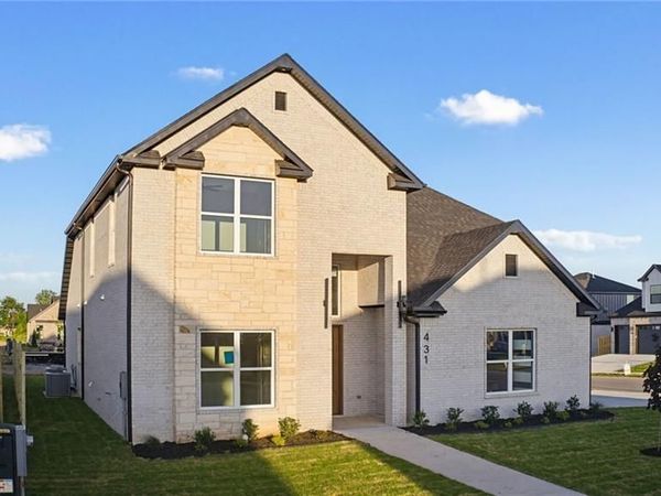 431 Hedge Drive , Centerton, AR 72719