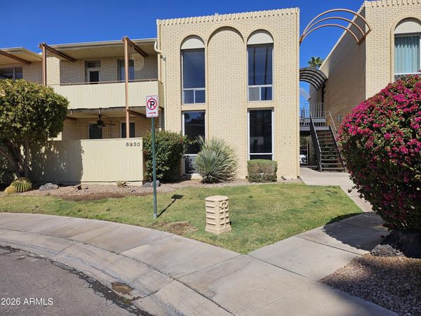 6930 E 3RD Street, Scottsdale, AZ 85251