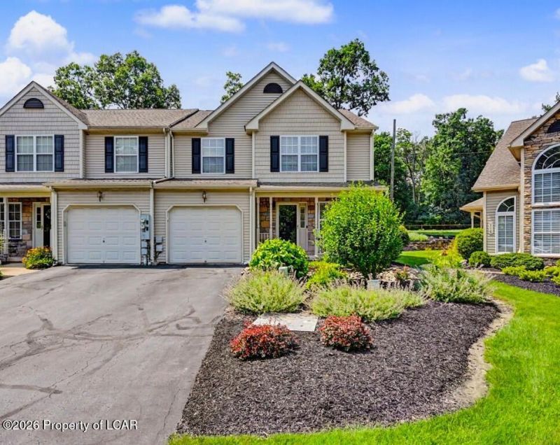114 Fox Hollow Drive Drums, PA 