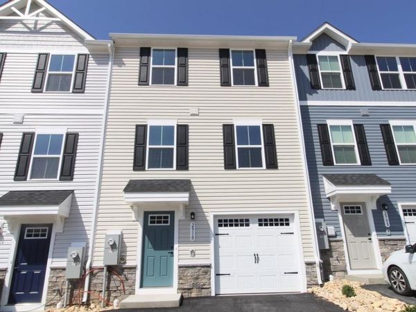2910 ORCHARD RIDGE LN, ROCKINGHAM, VA 22801