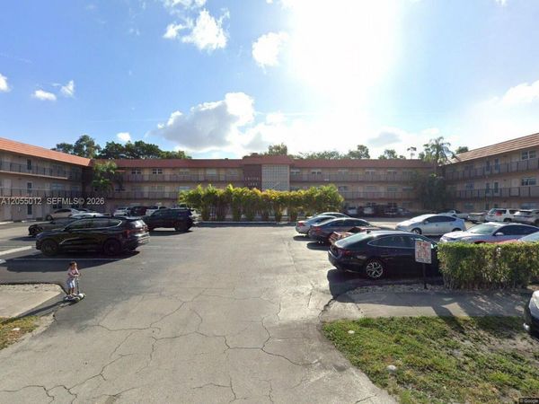 3930 Crystal Lake Dr , Unit 208, Deerfield Beach, FL 33064