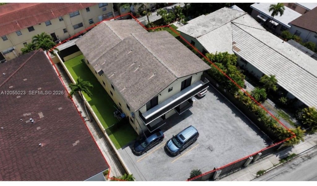 2504 NW 14th St , Miami, FL 33125 Photo