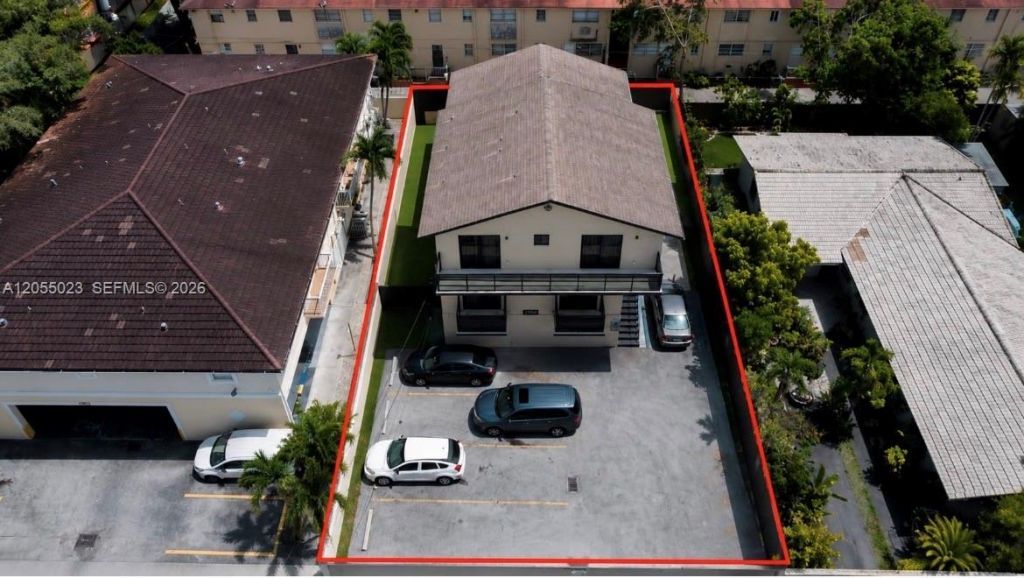 2504 NW 14th St , Miami, FL 33125 Photo