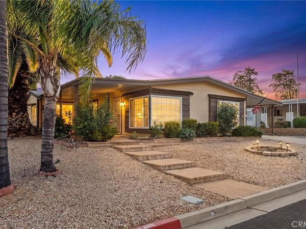 9423 Corbie Court , Calimesa, CA 92320