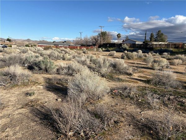 0 La Paz , Victorville, CA 92395
