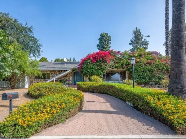 19443 Superior Street , Northridge, CA 91324