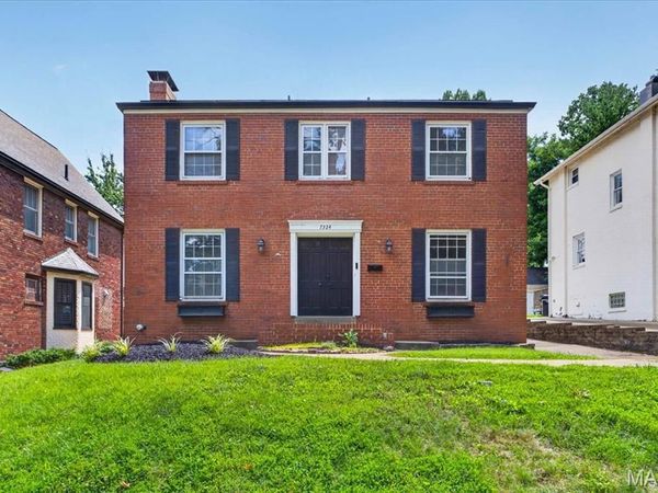 7324 Northmoor Drive, St Louis, MO 63105