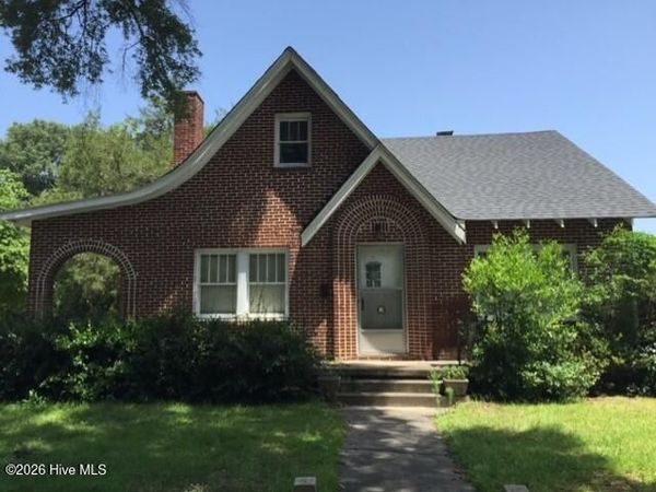 913 E Mulberry Street , Goldsboro, NC 27530