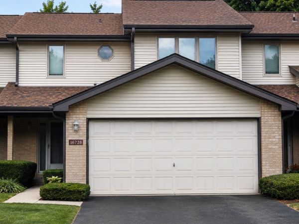 16728 Sheridans Trail , Orland Park, IL 60467
