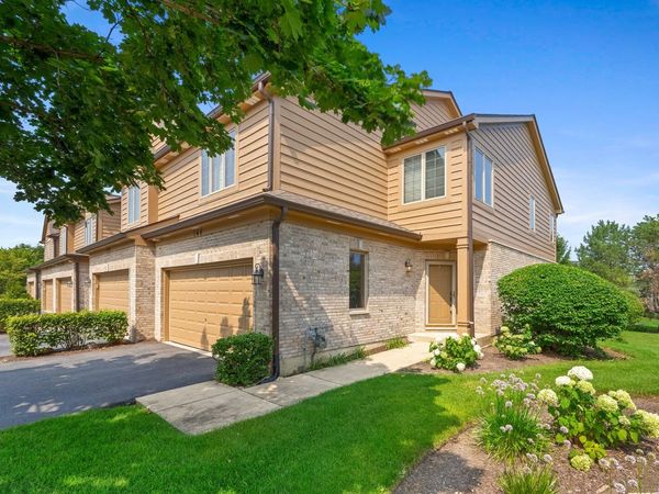 146 Santa Fe Lane , Willow Springs, IL 60480