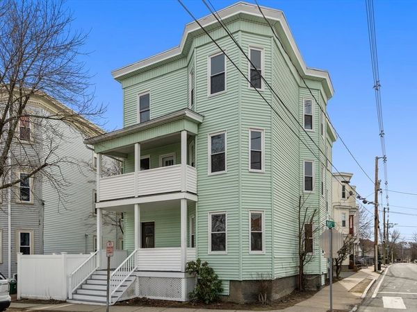 99 Beech Street, Unit 1, Belmont, MA 02478