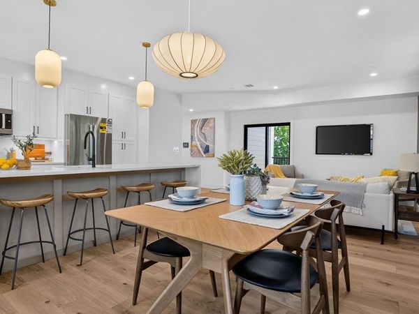 24 Spring Hill Terrace, Unit B, Somerville, MA 02143