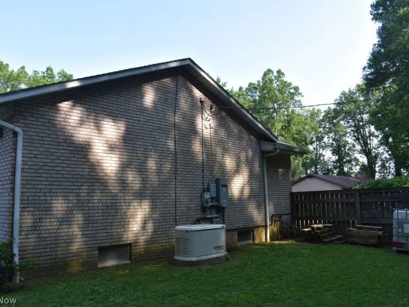 4775 Seabury Drive , Ravenna, OH 44266 Photo 9