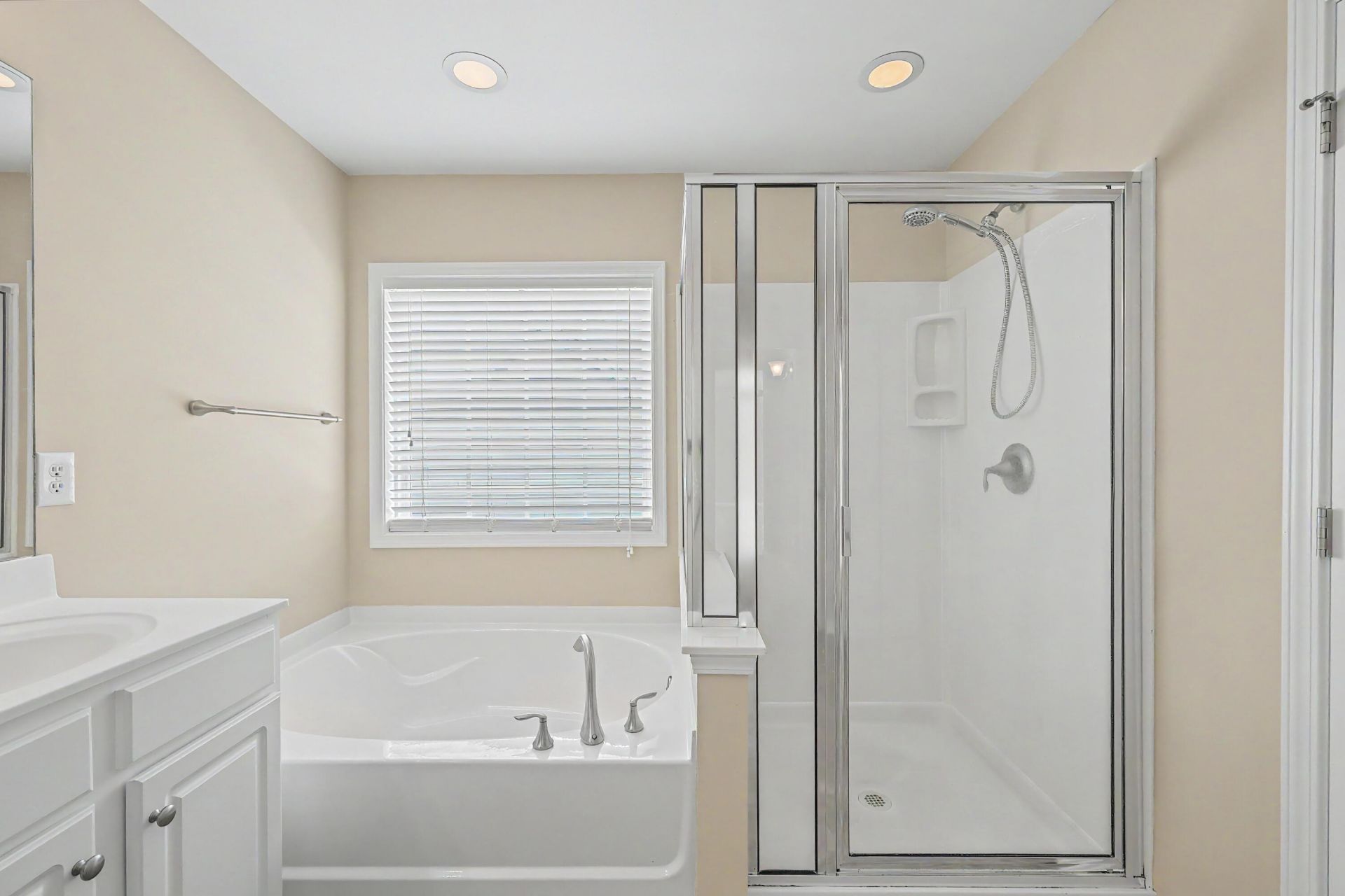 513 Mountain Laurel Circle Photo 32