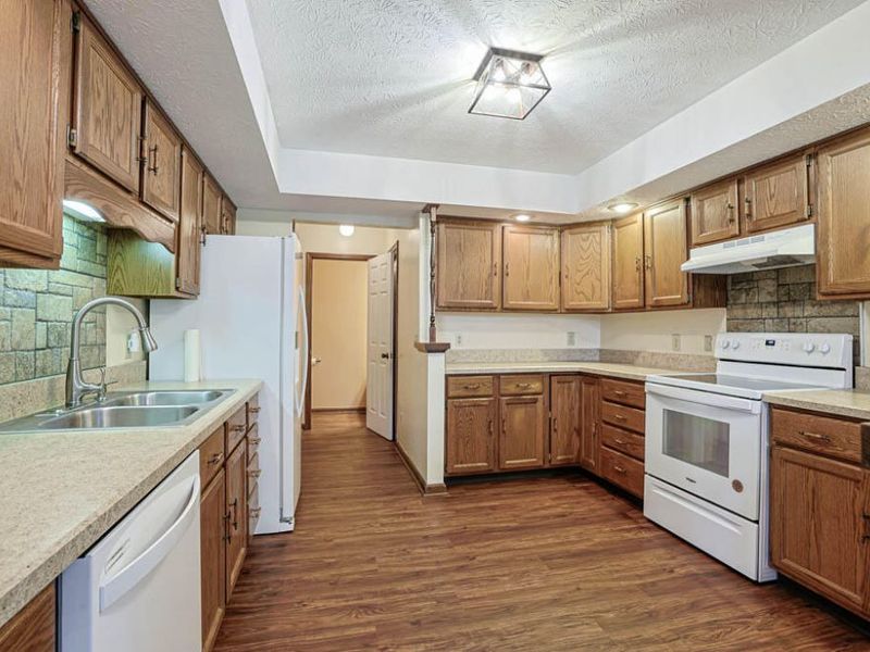 6331 Adams Circle, Unit 16, Dayton, OH 45459 Photo 12