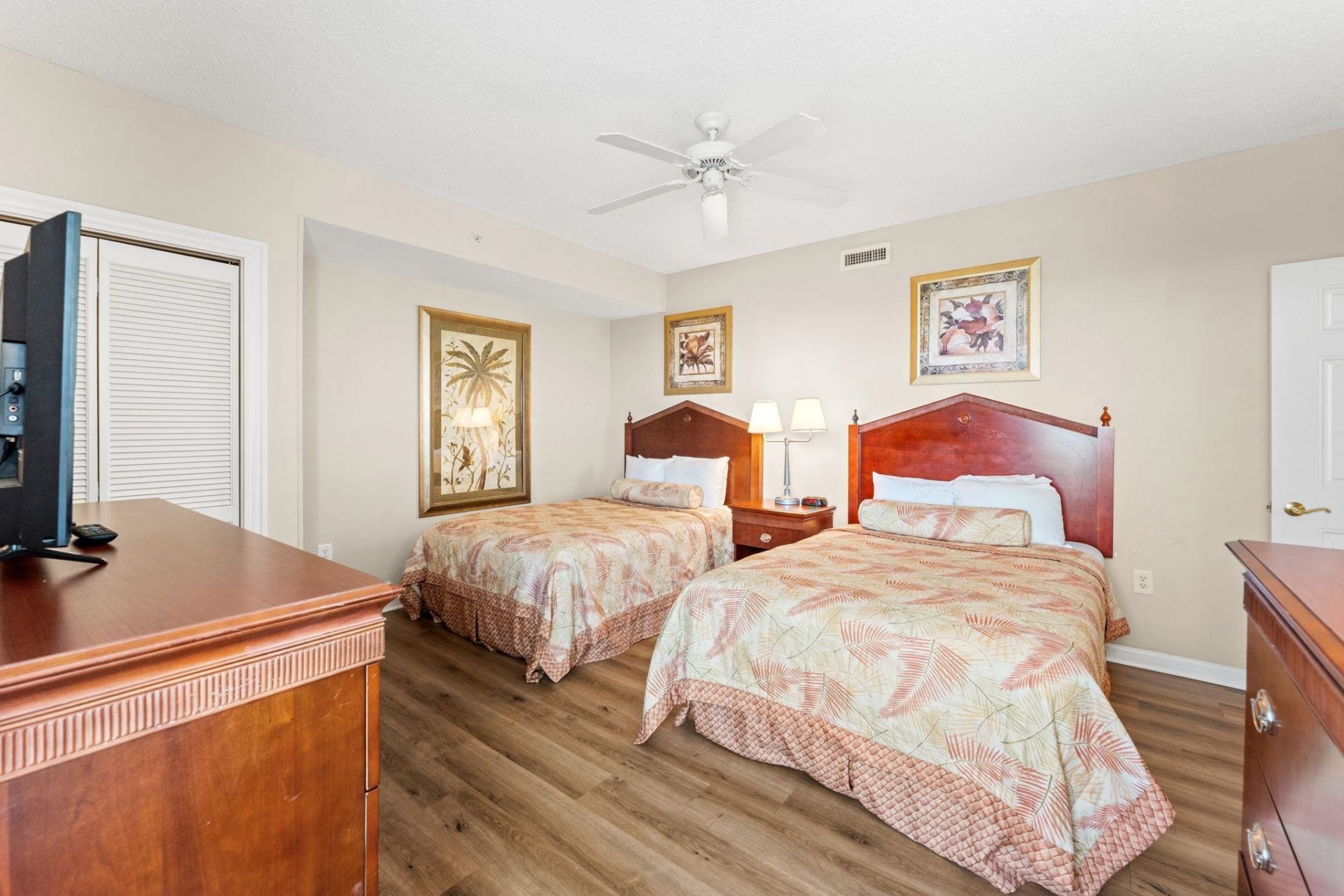 9994 Beach Club Dr.  Photo 21