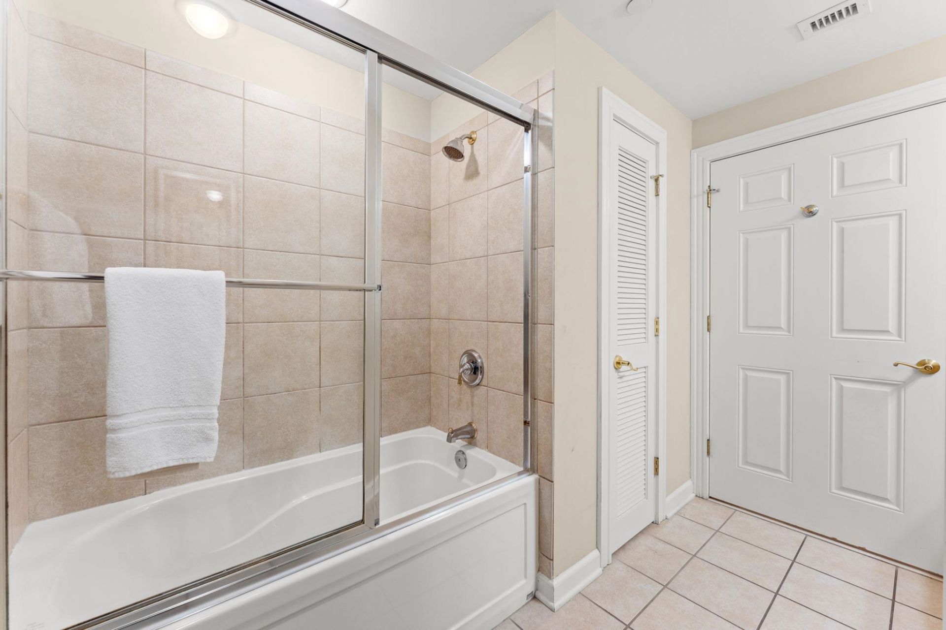 9994 Beach Club Dr.  Photo 24