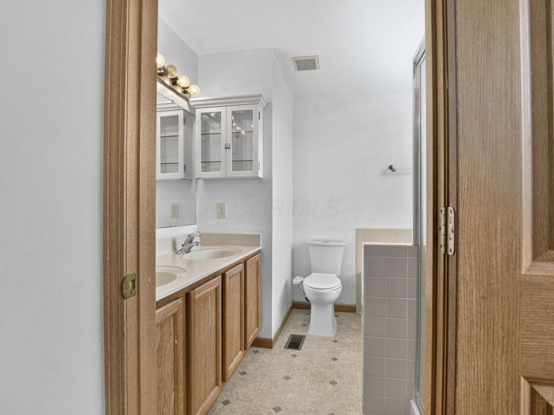 1180 Willow Oak Drive, Blacklick, OH 43004 Photo 44