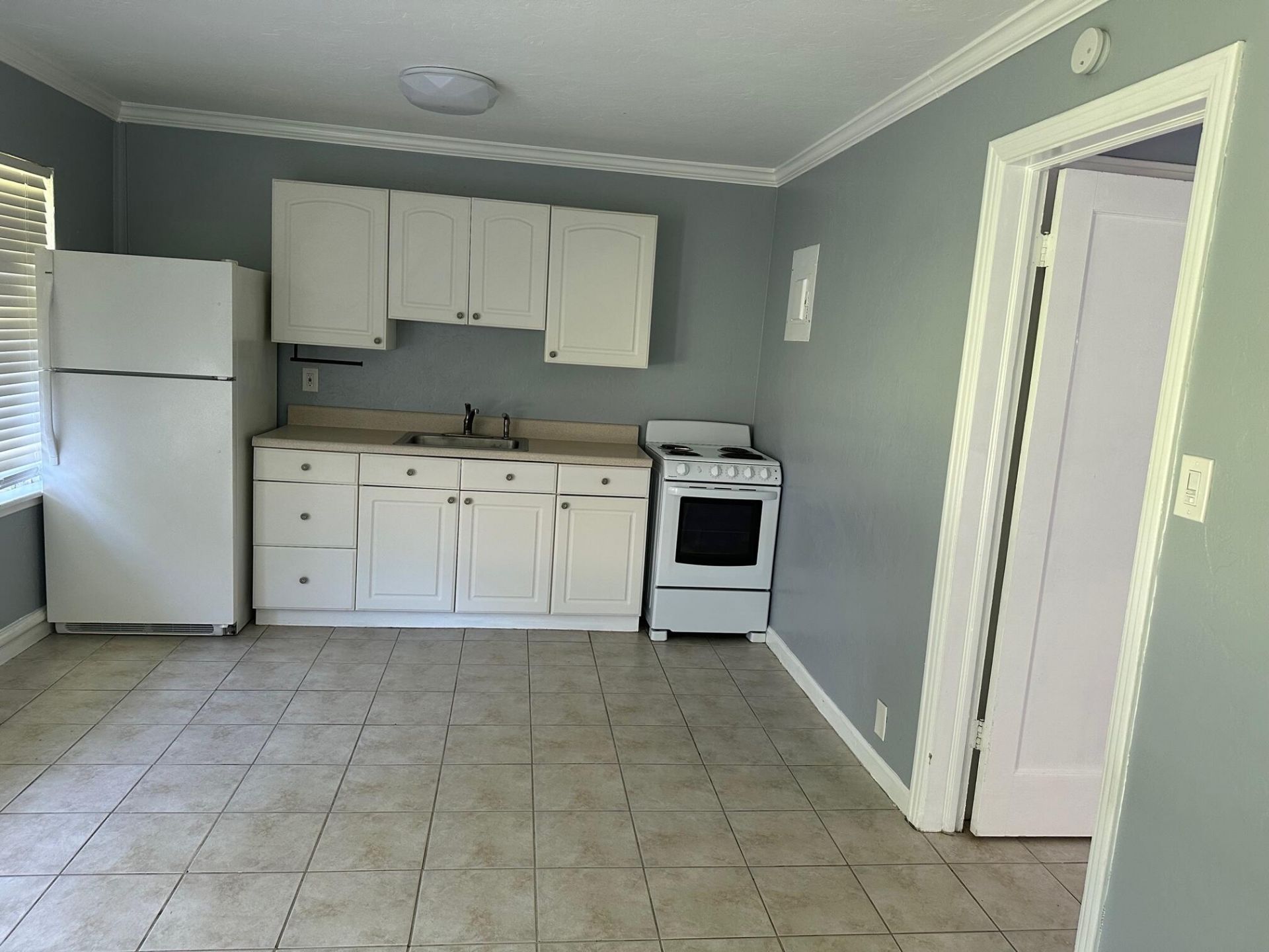 1917 NE 2nd Street, Unit 2, Deerfield Beach, FL 33441 Photo