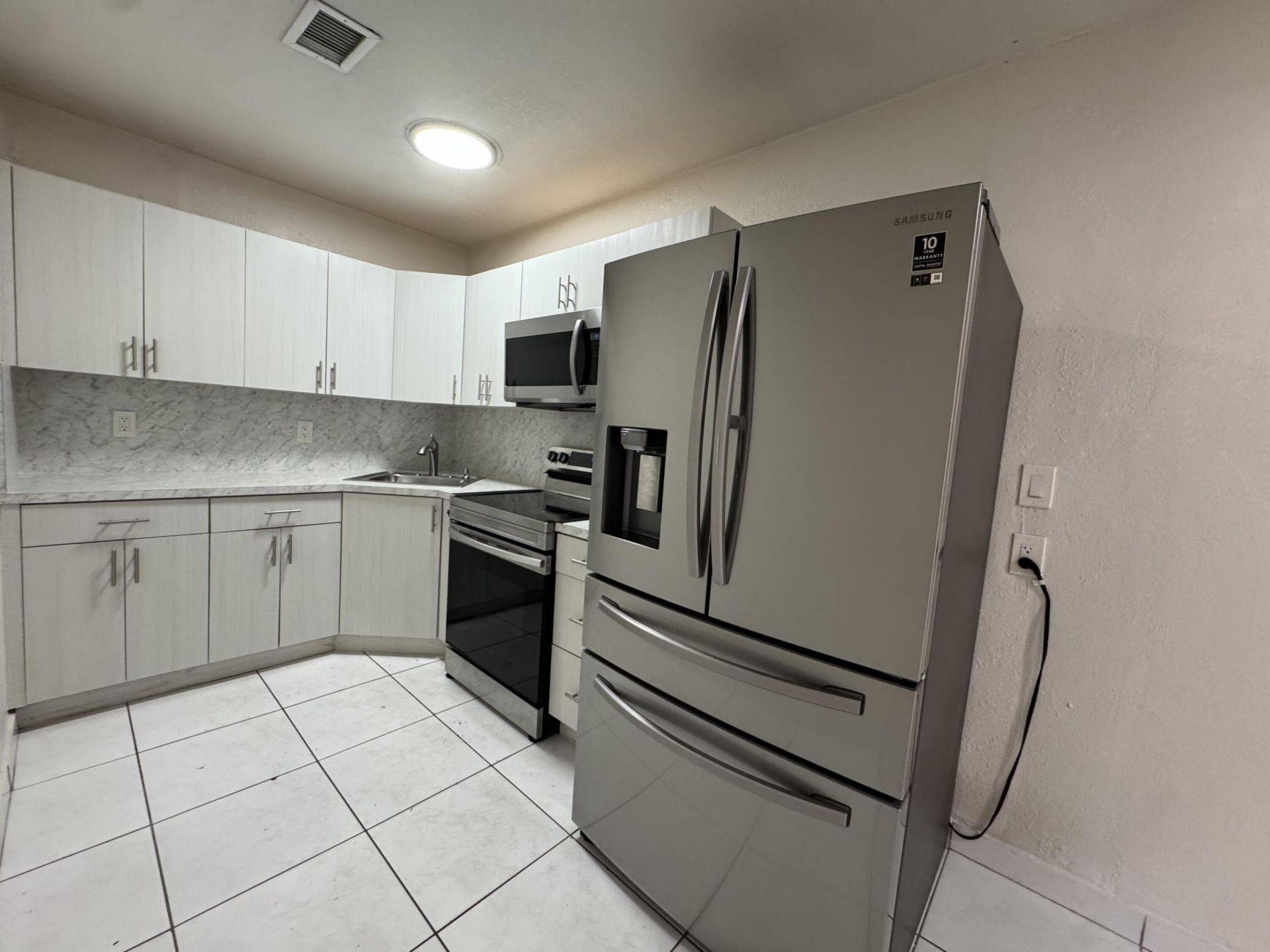 3540 NW 95th Terrace, Miami, FL 33147 Photo