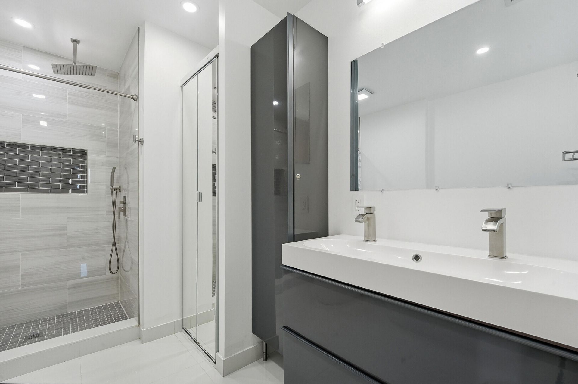 642 NE 195th Street, Miami, FL 33179 Photo